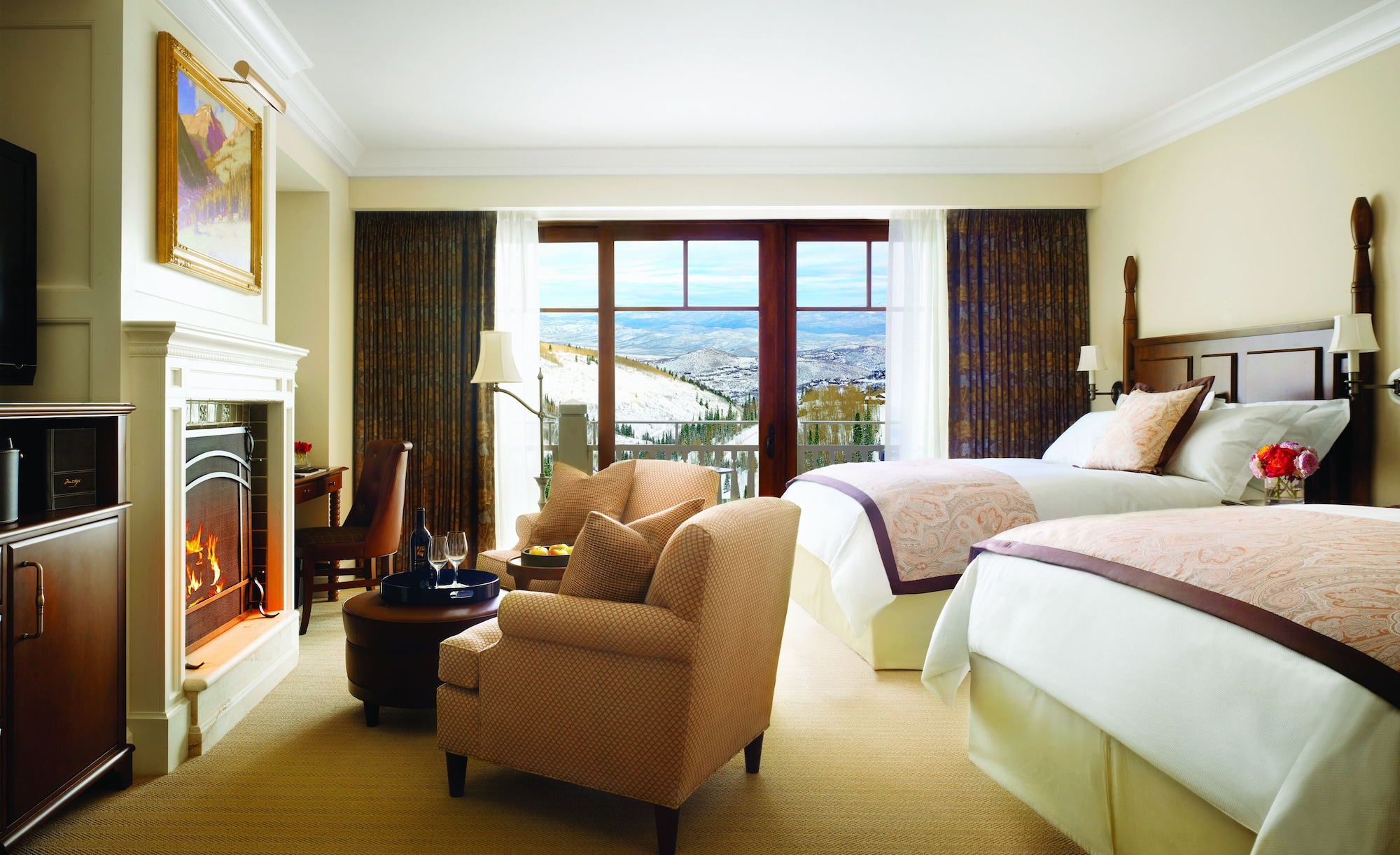 RESIDENCE, MULTIPLE BEDS, RESORT VIEW