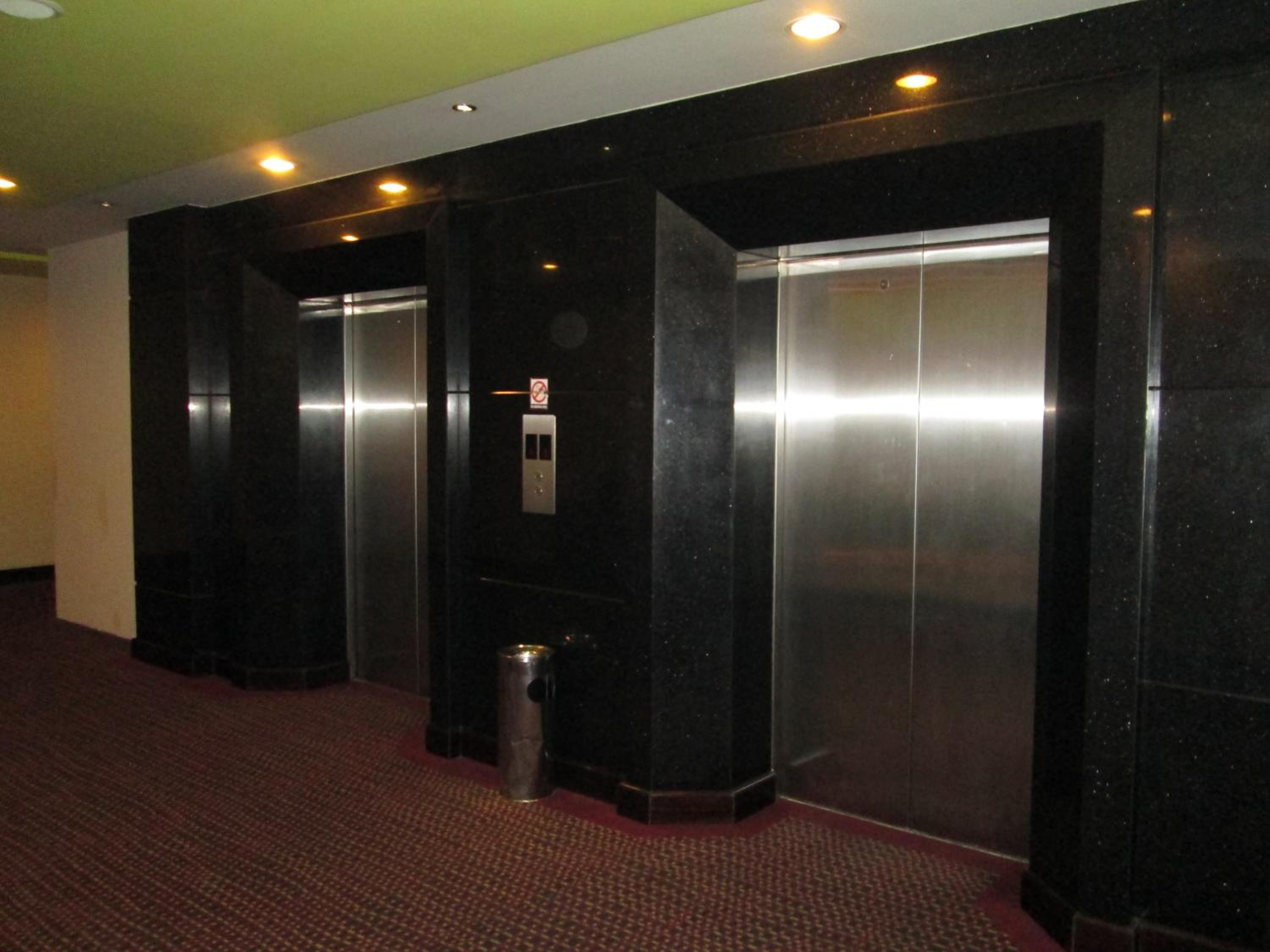 Hotel Kini Pontianak 23/38