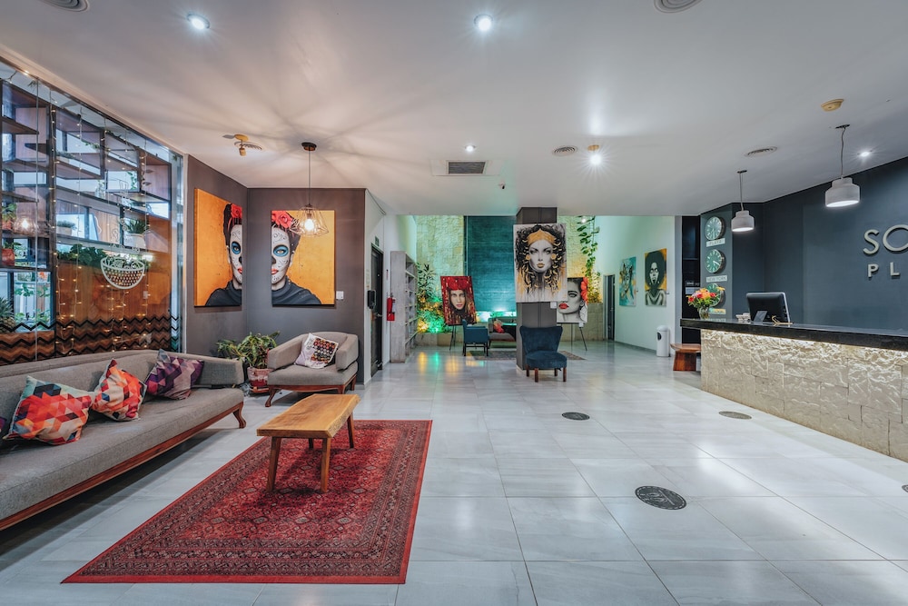 Soho Playa Hotel 48/64