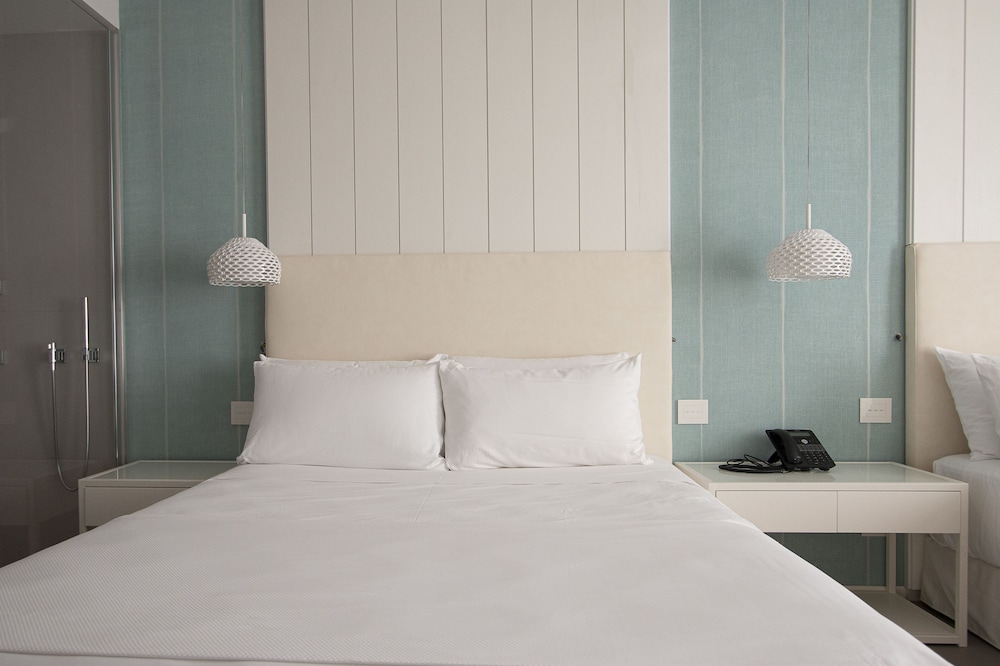 Demo Hotel Design Emotion 48/50
