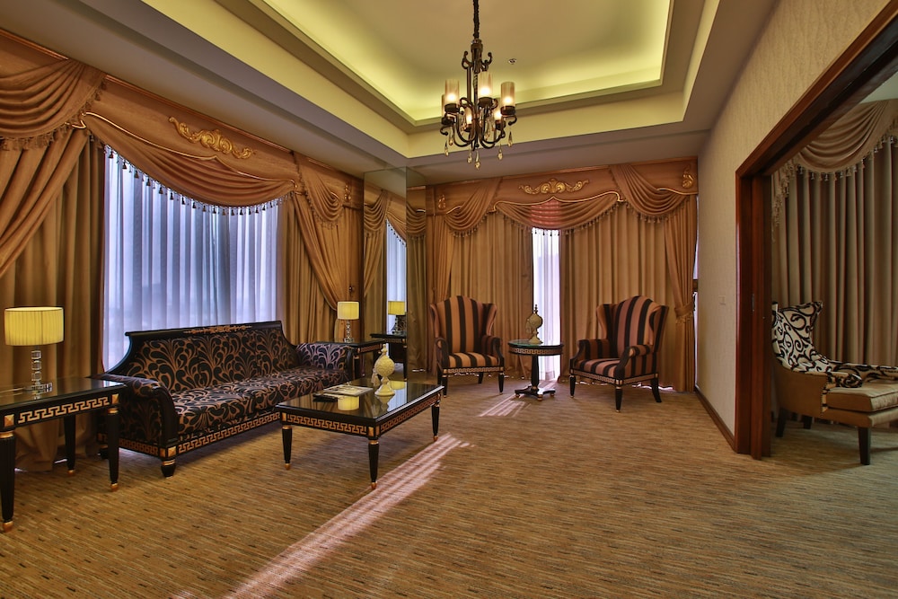 Luxent Hotel 47/67