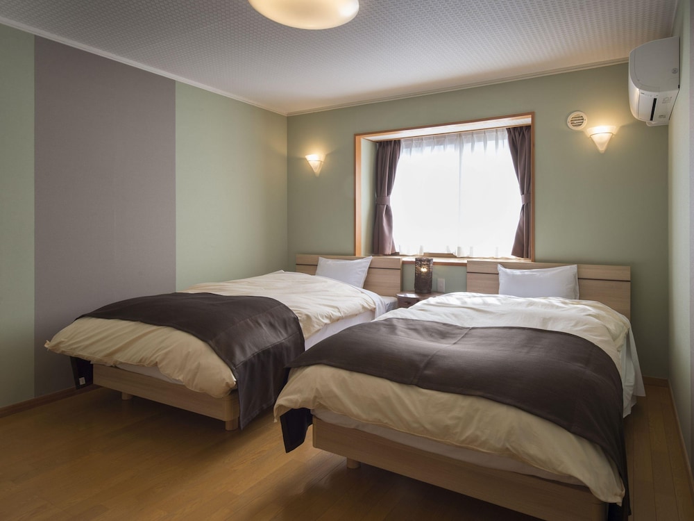 Deluxe, Cottage, Twin Beds, 3 Futon Beds, Outdoor Space