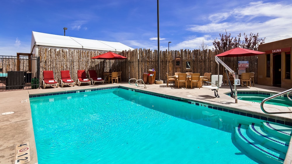 Inn at Santa Fe, SureStay Collection by Best Western 1/41