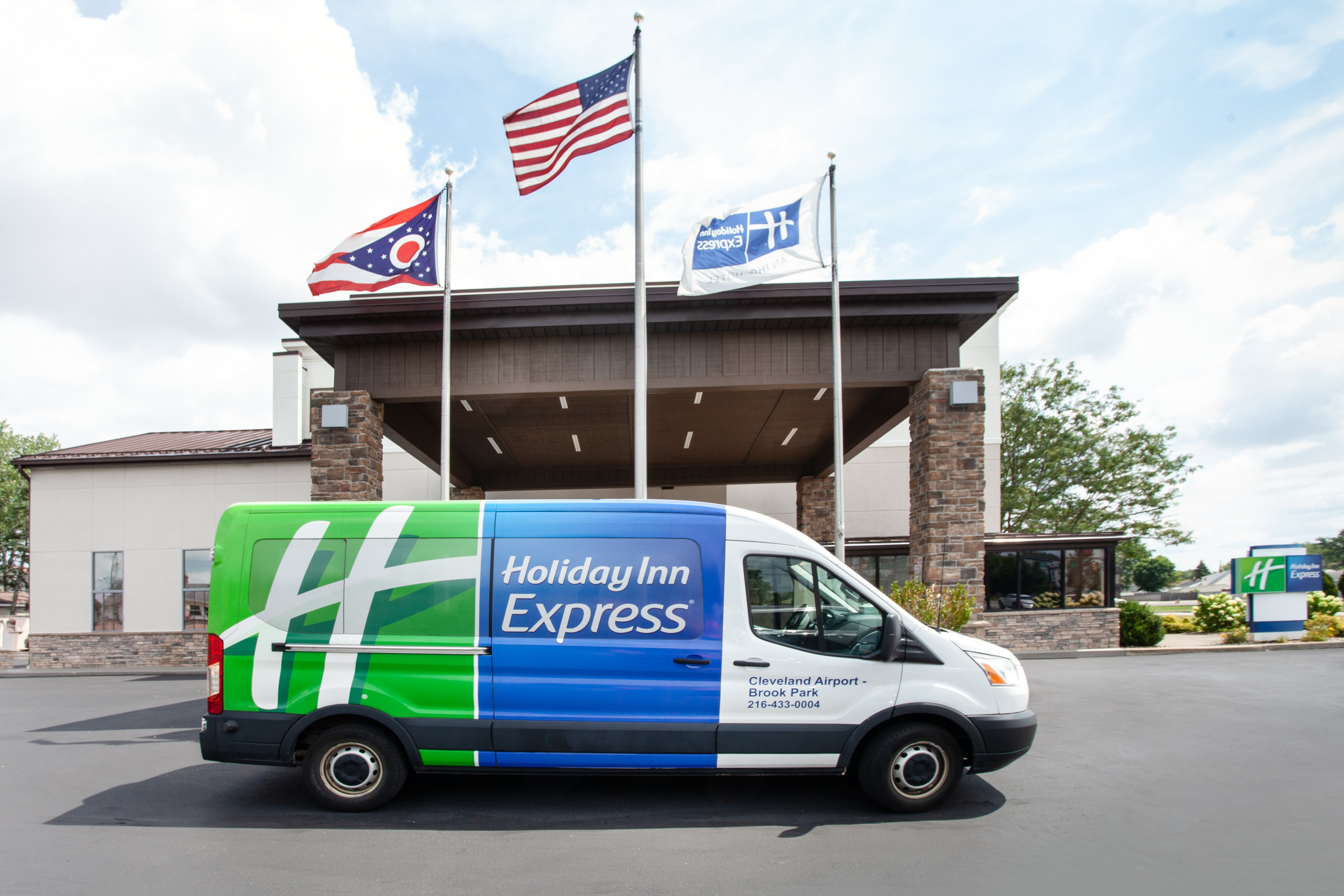 Holiday Inn Express Cleveland Airport Brookpark 6/50