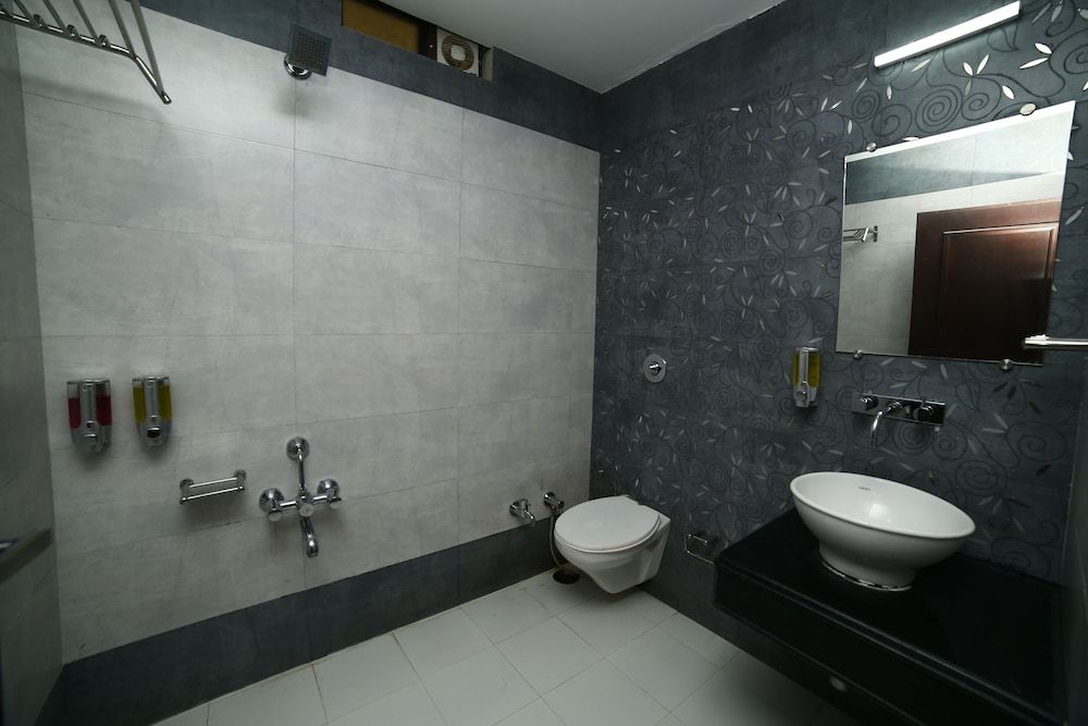 Hotel Shiv Villa 43/45