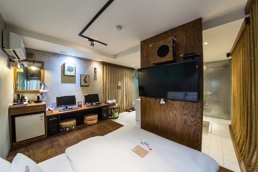 Hotel Yaja Yeongdeungpo 13/50