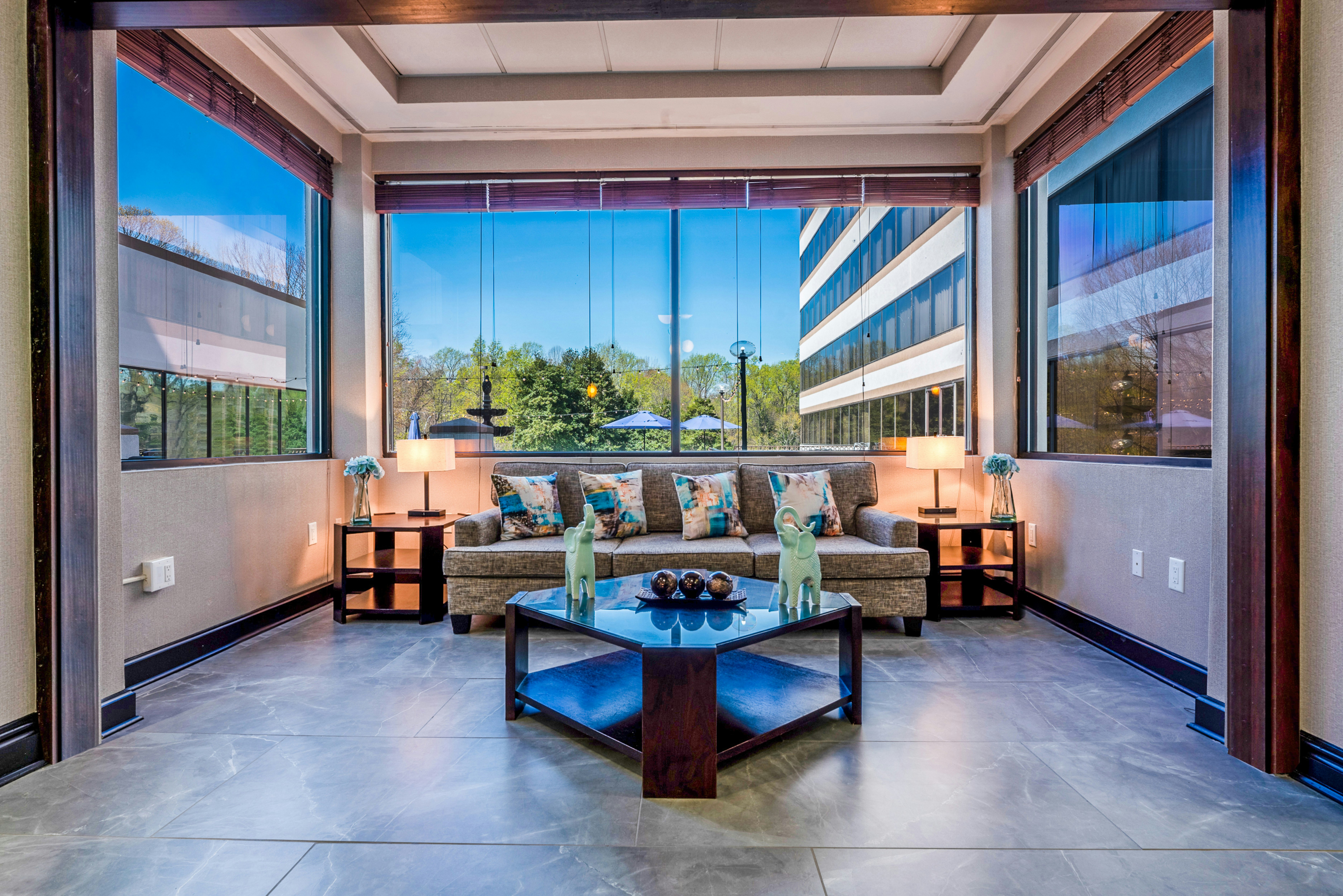 DoubleTree by Hilton South Charlotte Tyvola 25/54
