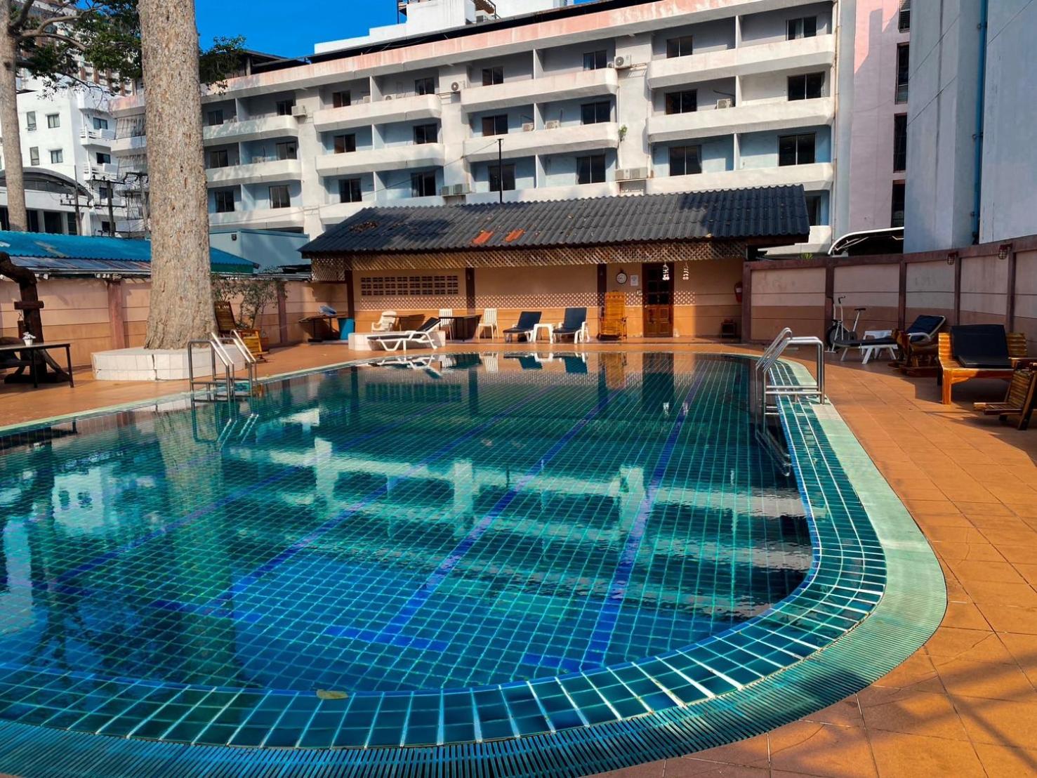 Hotel Pattaya Beach 6/47