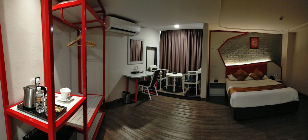 Golden Nasmir Hotel 32/36