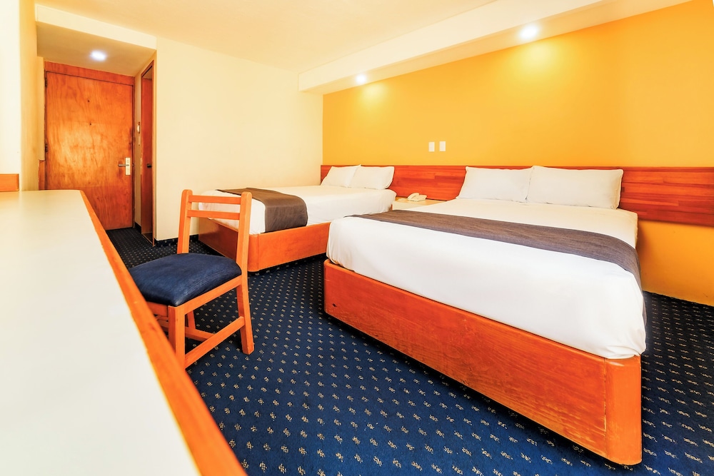 OYO Hotel Hidalgo 8/23