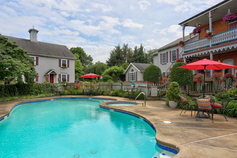 Greystone Manor Inn B&B 31/32