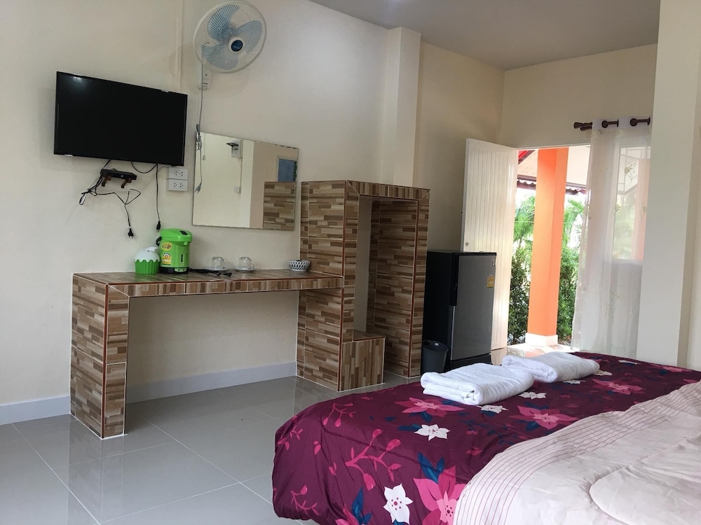 Baan Suan Palm Resort 10/36