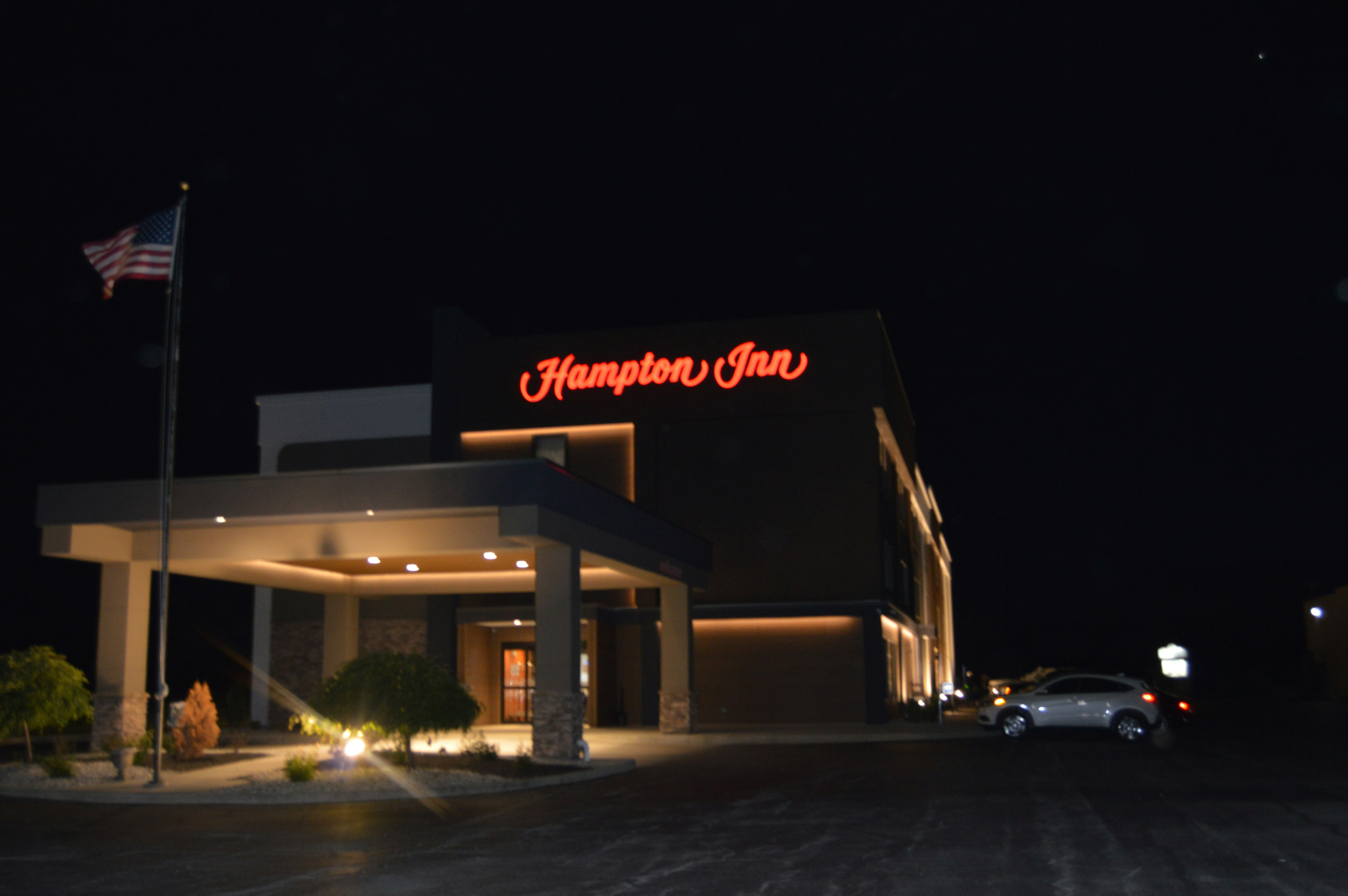 Hampton Inn by Hilton Tiffin 3/47