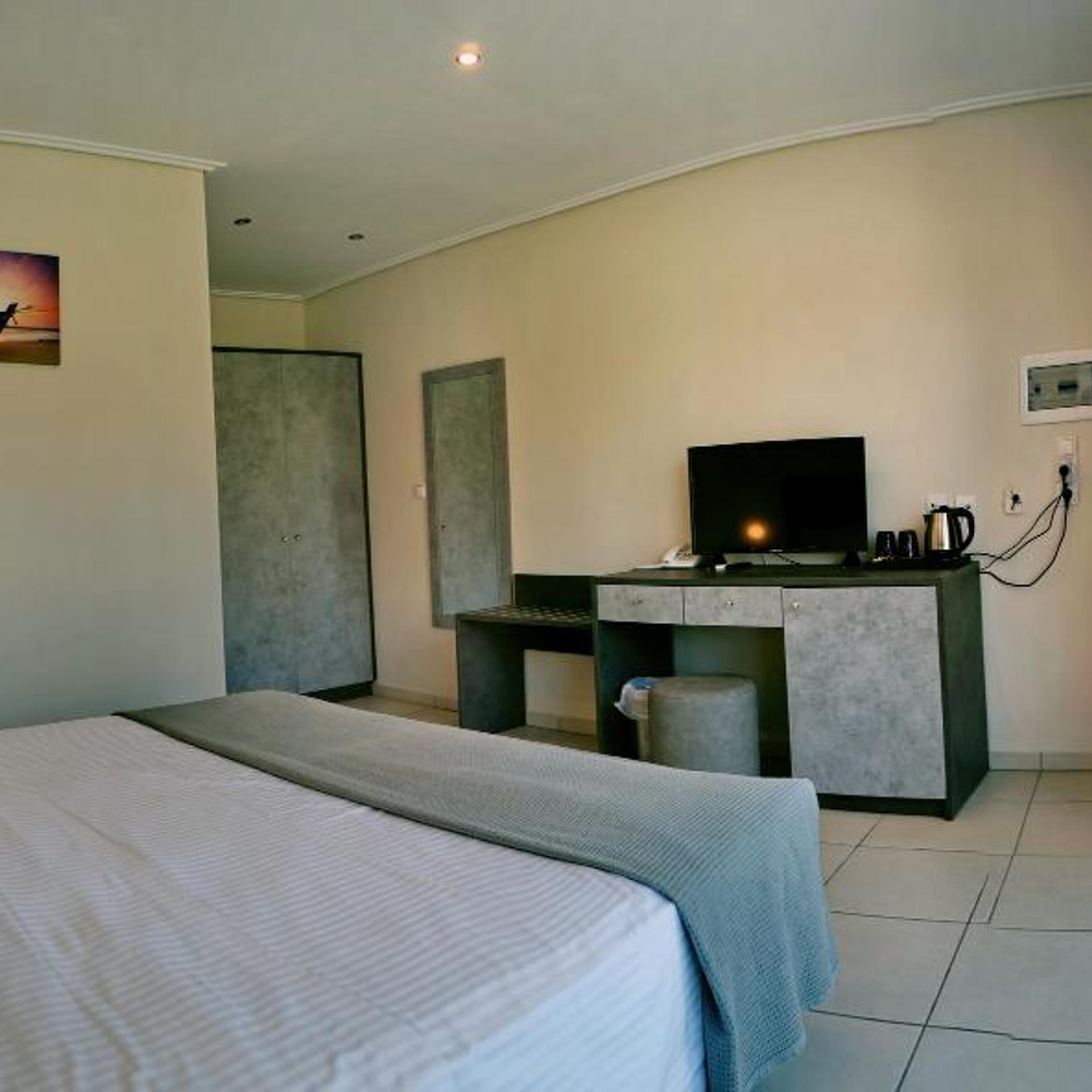 Bella Vista Hotel 34/78