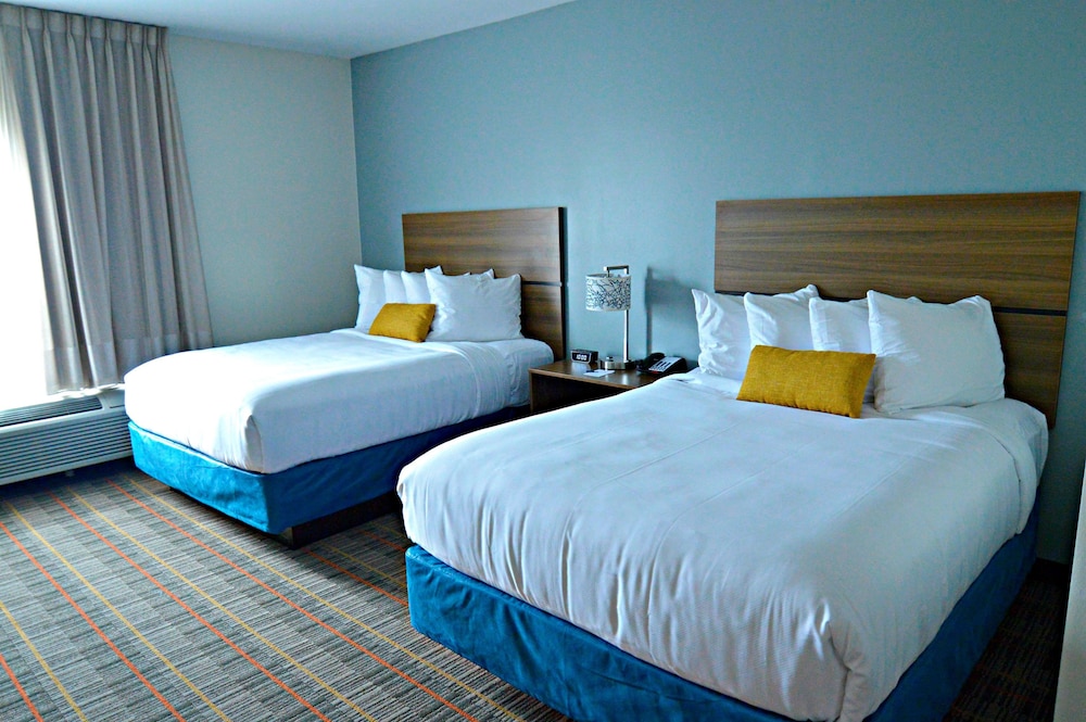 Best Western Ingleside Inn & Suites 12/37