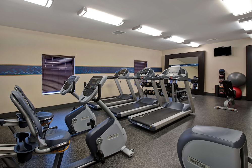 Hampton Inn Dekalb Near The University 24/41