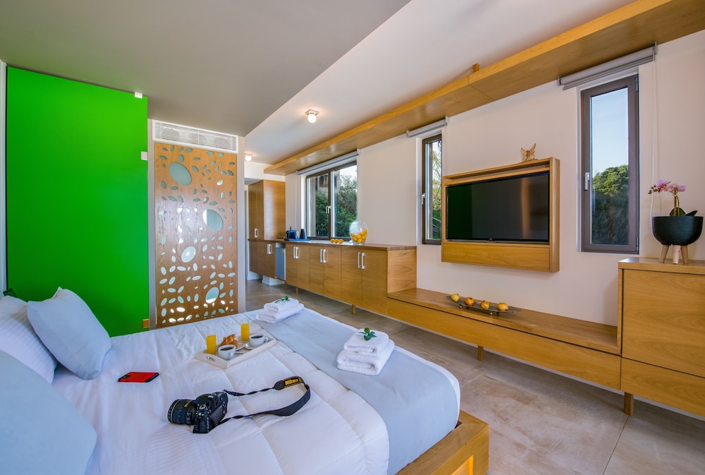 Lilium Village Hotel 20/50