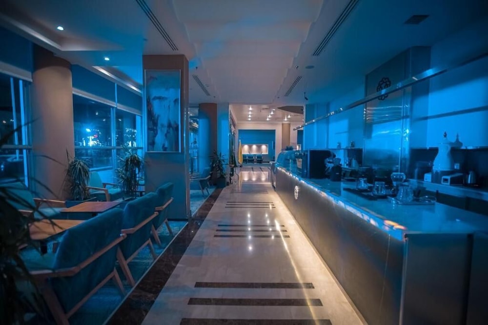 جولدن تيوليب بريدة(Golden Tulip Buraidah Al Qassim Hotel) 26/50