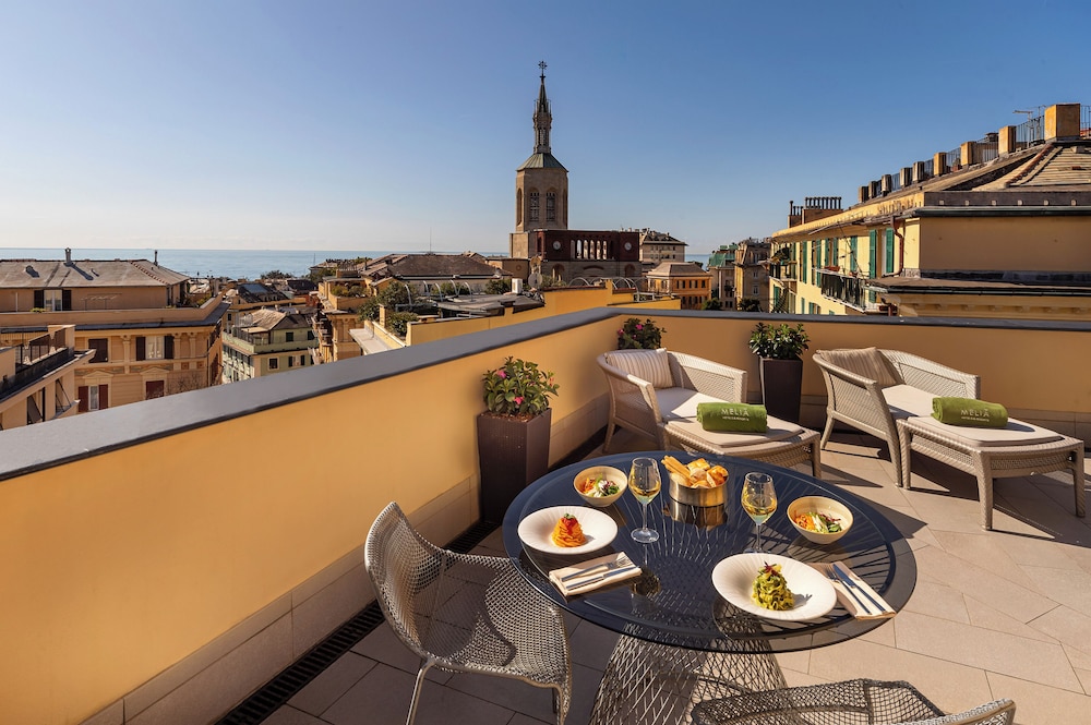 Melia Genova 37/50