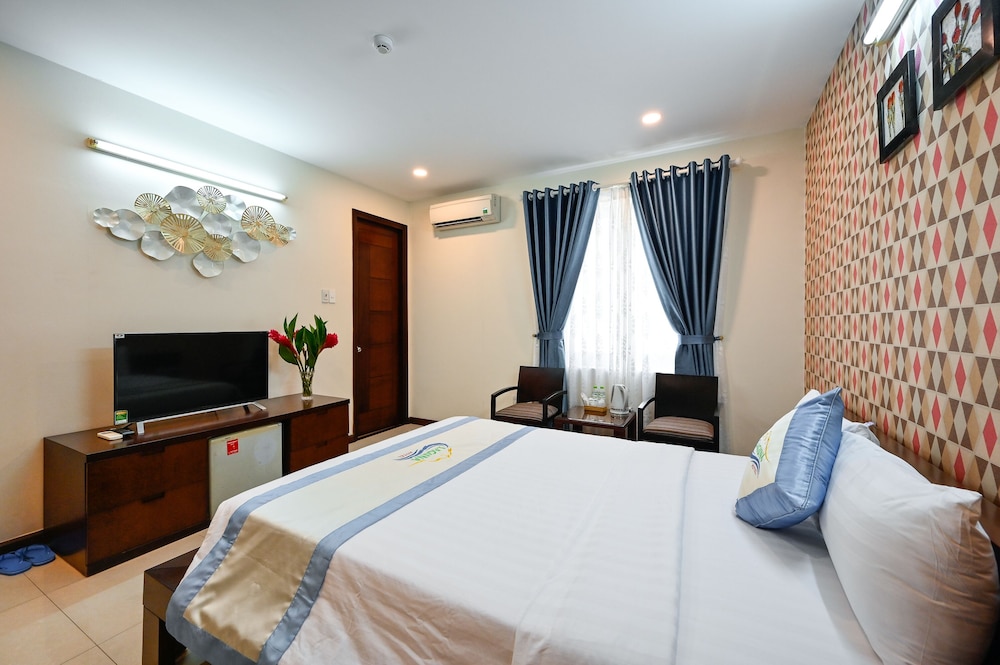Laguna Hotel 15/41