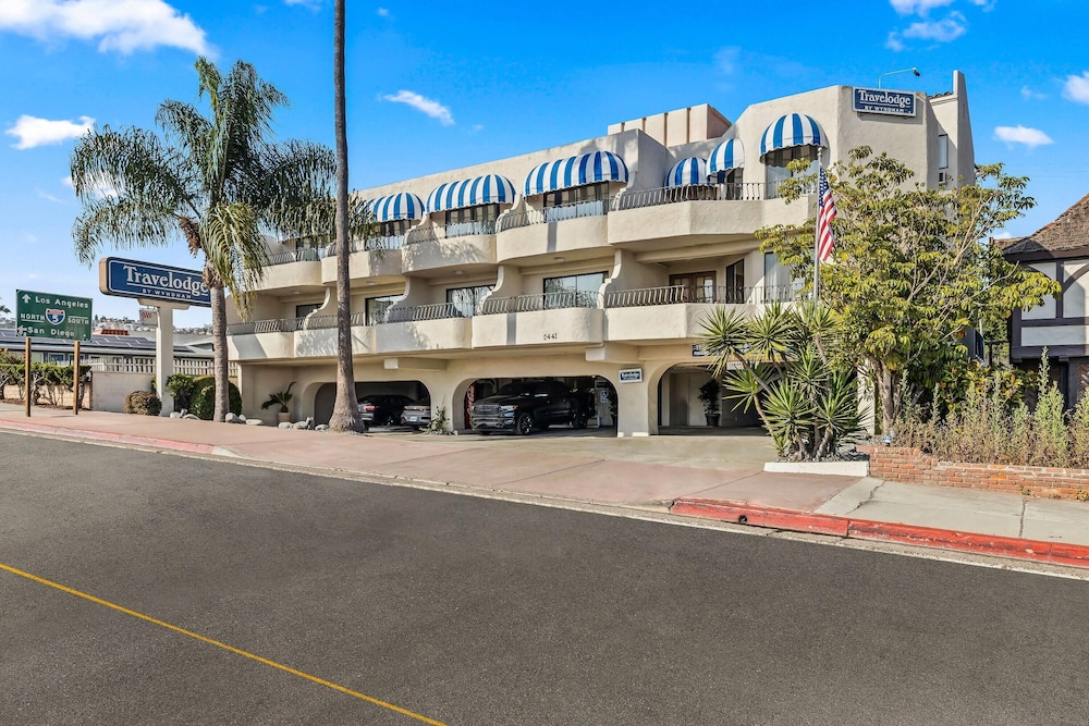 Travelodge by Wyndham San Clemente Beach 40/50