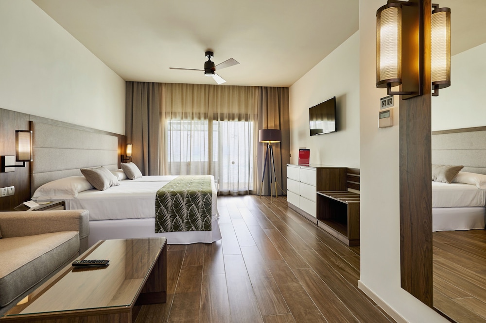 Hotel Riu Atoll 11/51