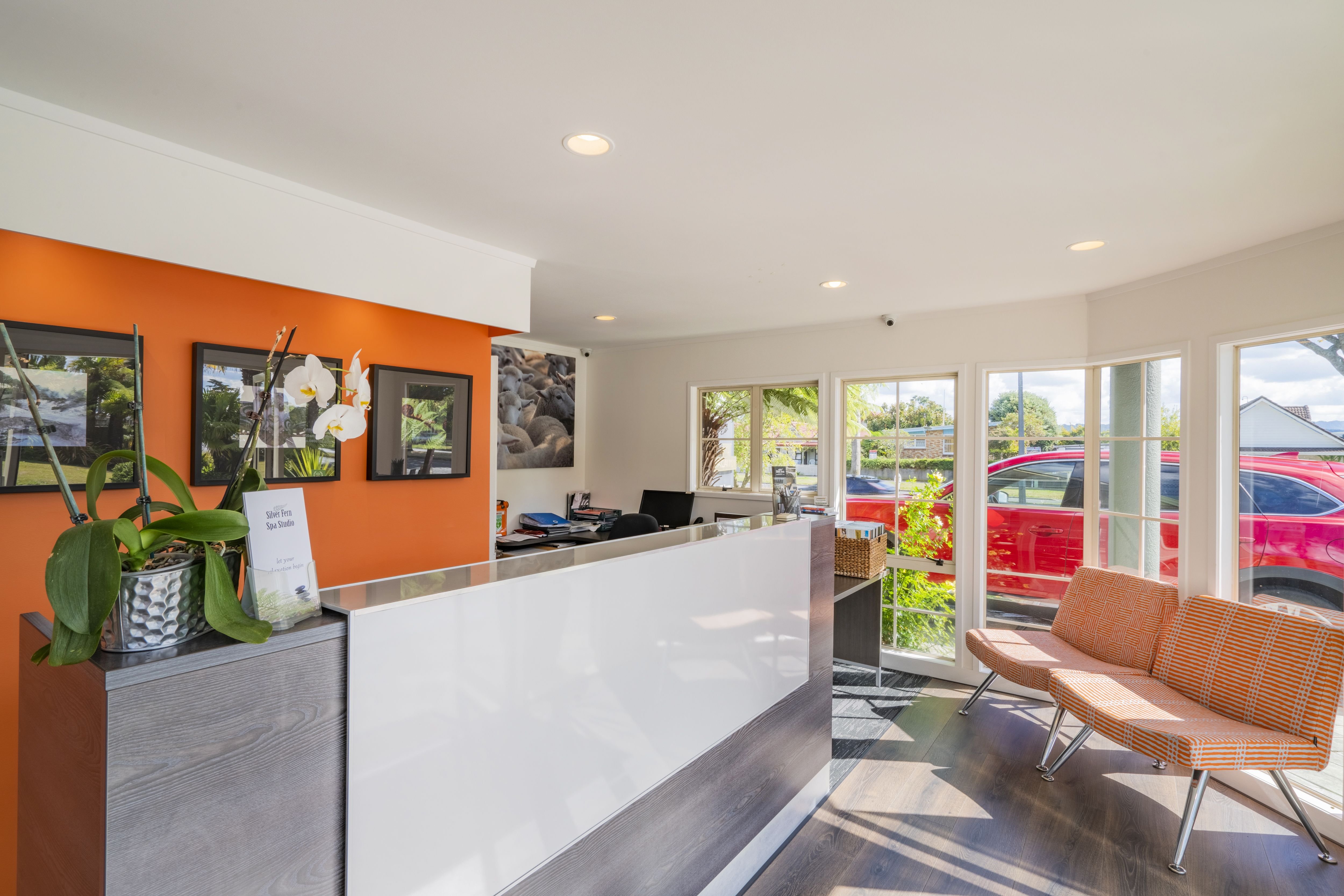 Silver Fern Accommodation And Spa 1/1