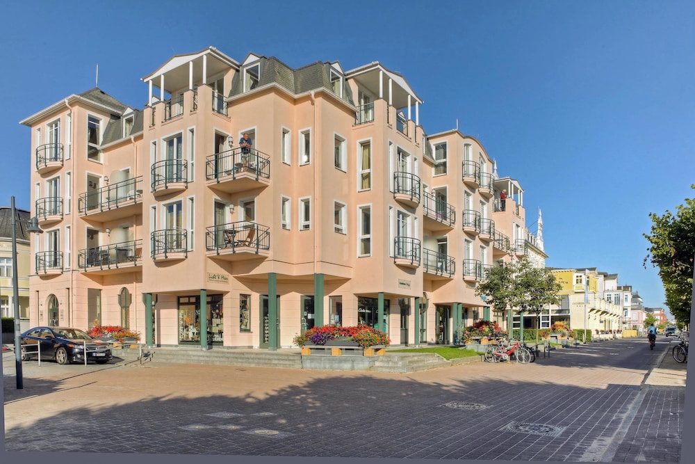 SEETELHOTEL Ostseeresidenz Ahlbeck 45/50