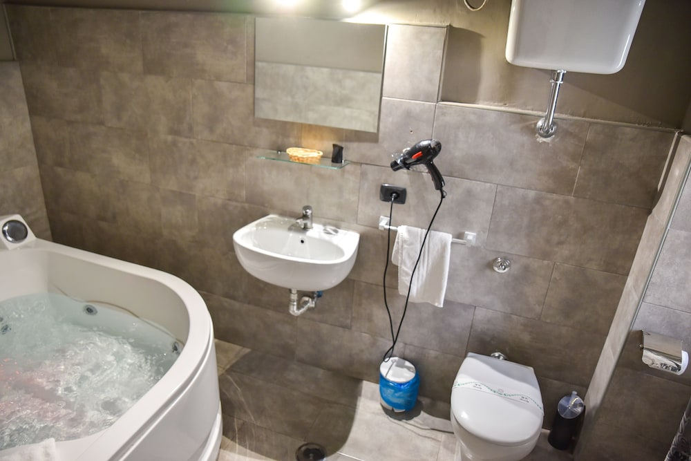 Mirosa Bed And Breakfast 39/50