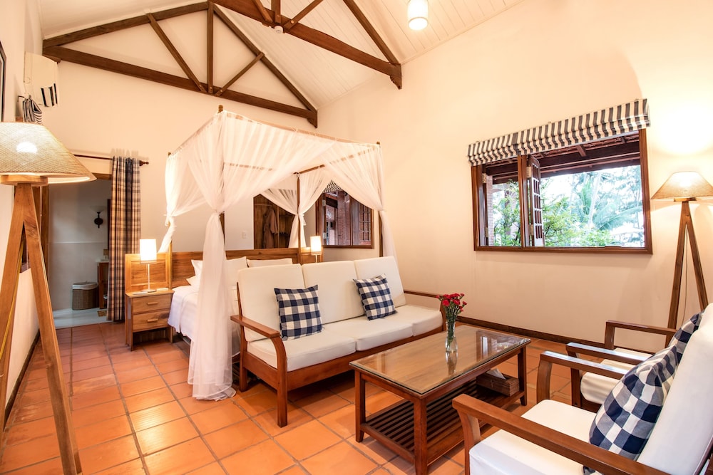 Cassia Cottage 38/55