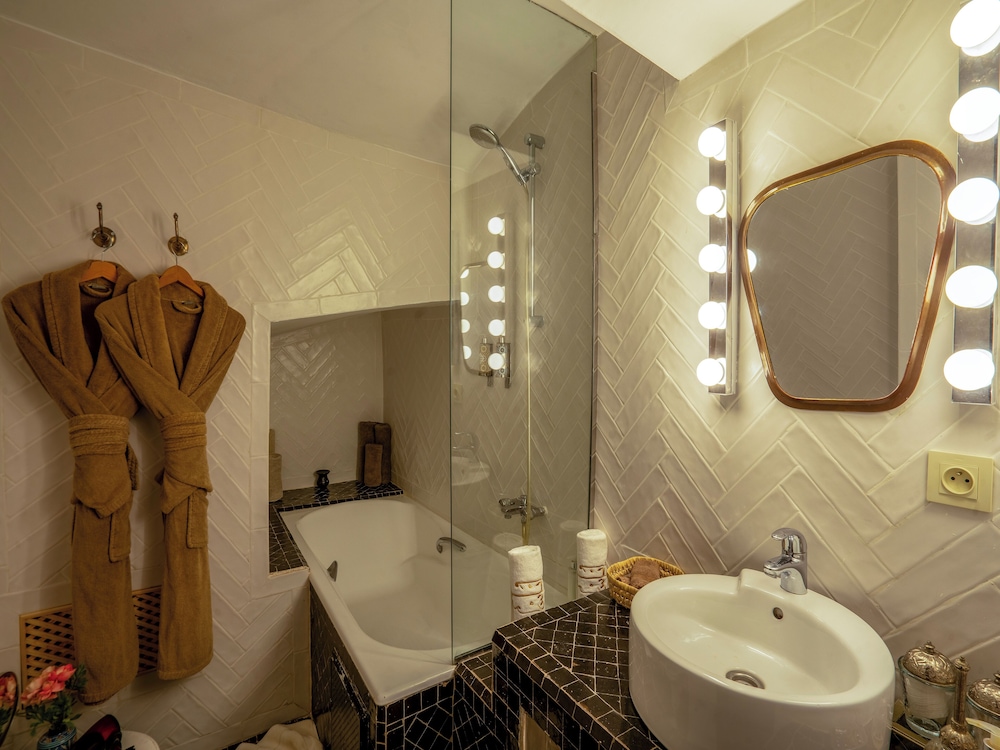 Riad Ines home 50/50