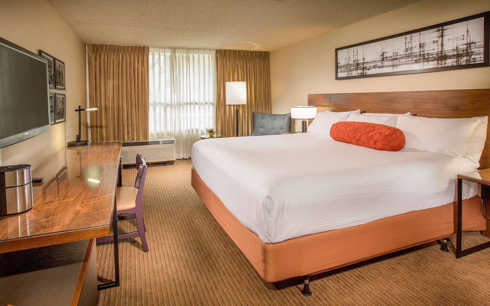 Coast, Premium, Deluxe, King Bed