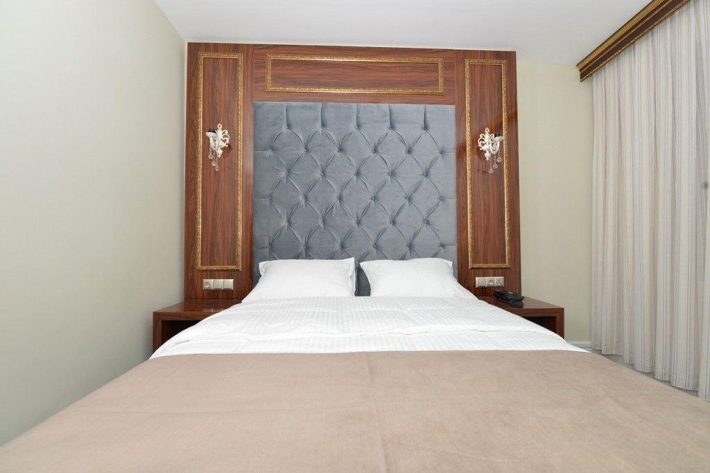 STANDARD SINGLE ROOM