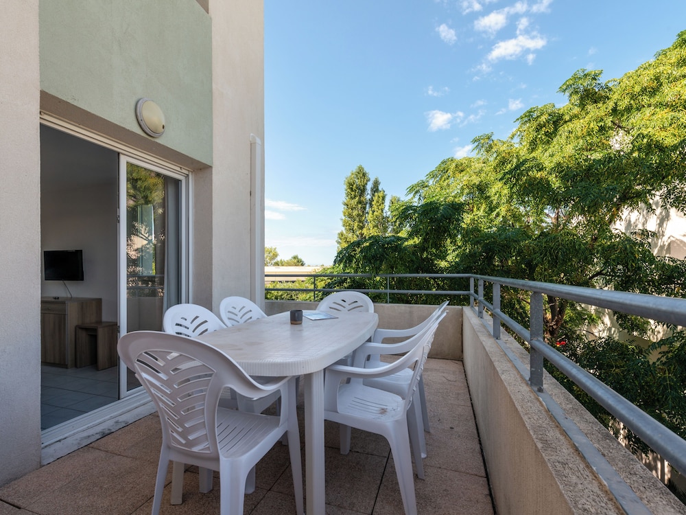 Vacanceole - Residence Cap Camargue 24/50