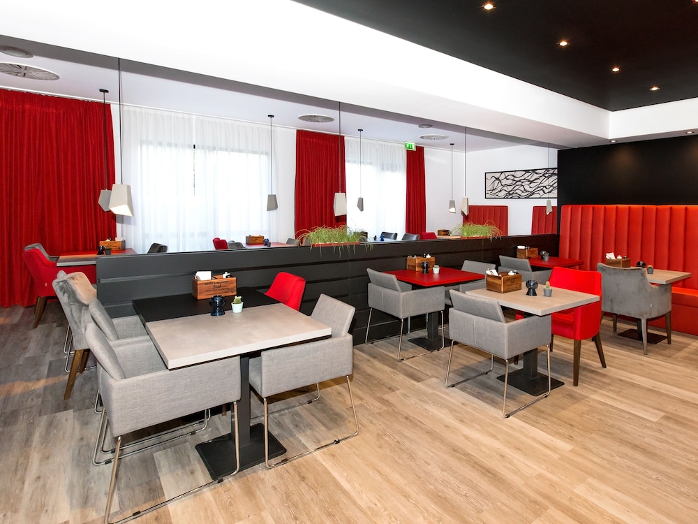 Dormero Hotel Zurich Airport 37/47