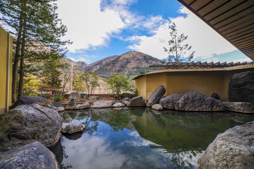 Shiobara Onsen Yashio Lodge 18/42
