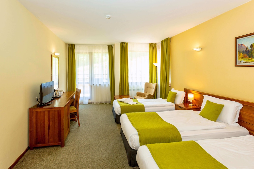 Club Hotel Yanakiev 14/55