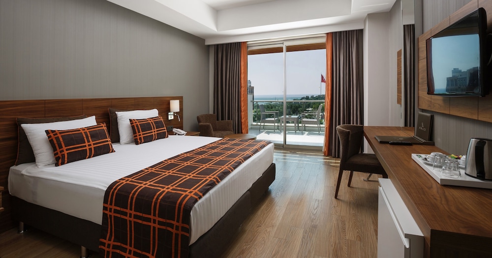 Side Sunport Hotel & Spa 12/50