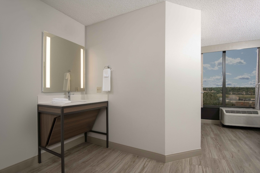 Lobby at Hyatt Place Denver-South/Park Meadows, LONE TREE - CO