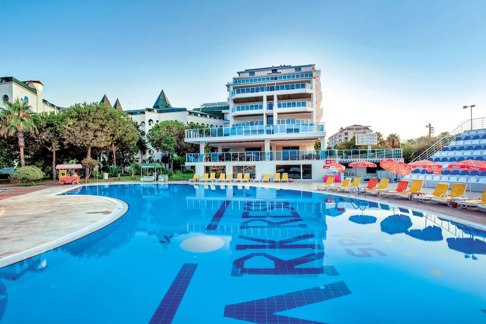 MC Beach Resort Hotel 写真1