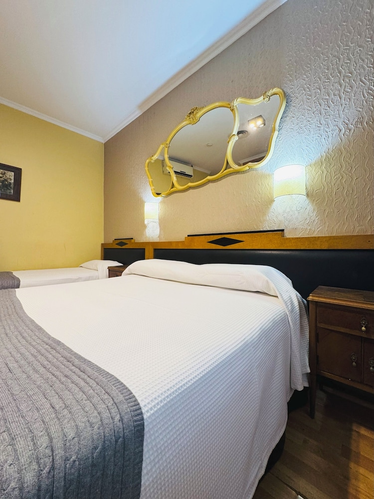 Hotel El Cabildo 25/52