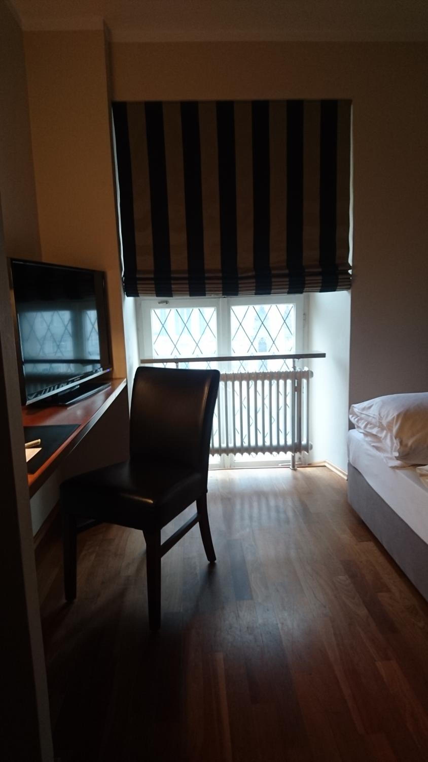 Hotel Kaiserhof am Dom 46/59