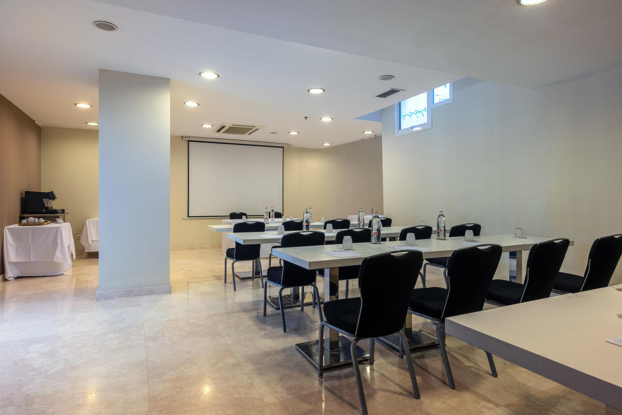 Senator Banus Spa Hotel 48/49