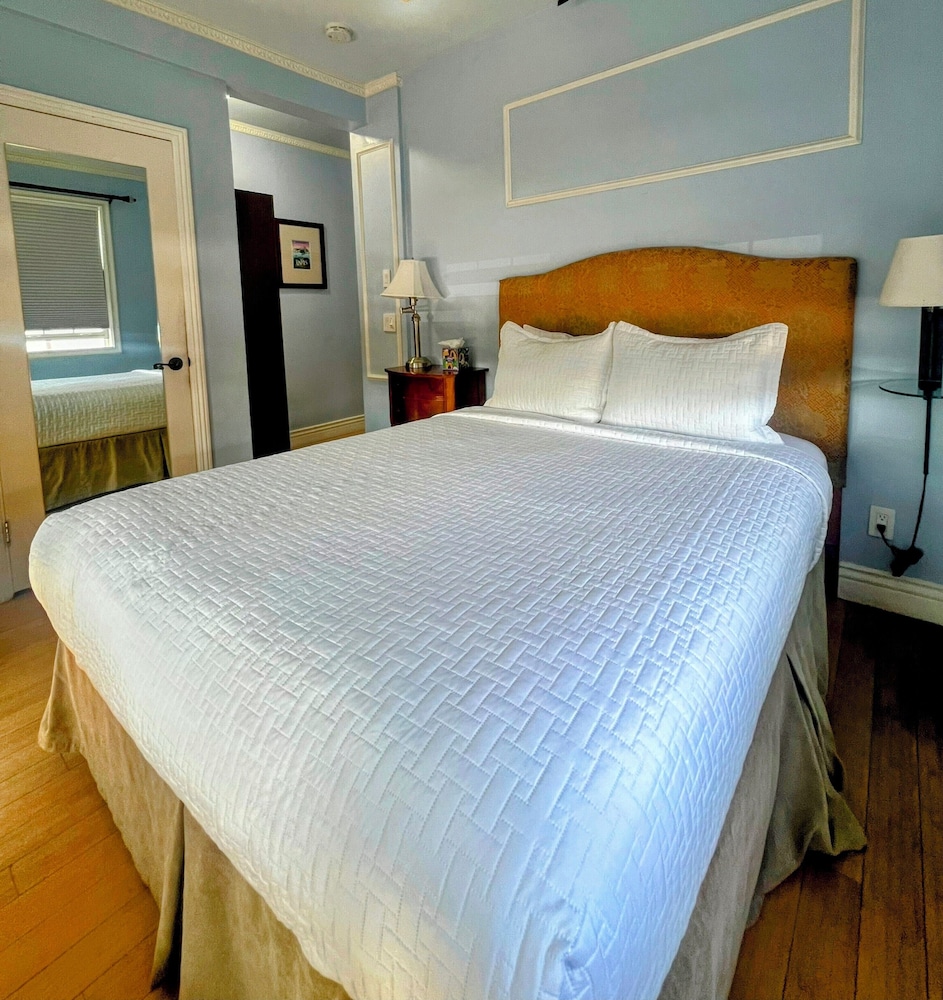 Hotel 1110 - Adults Only 32/75