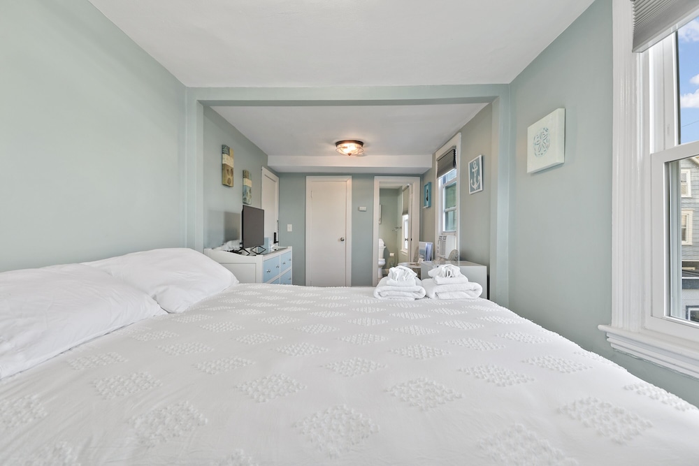 The Inn at Ocean Grove 10/50