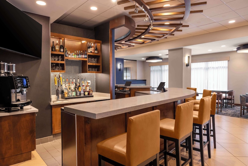 Hyatt Place Chantilly Dulles Airport South 41/58