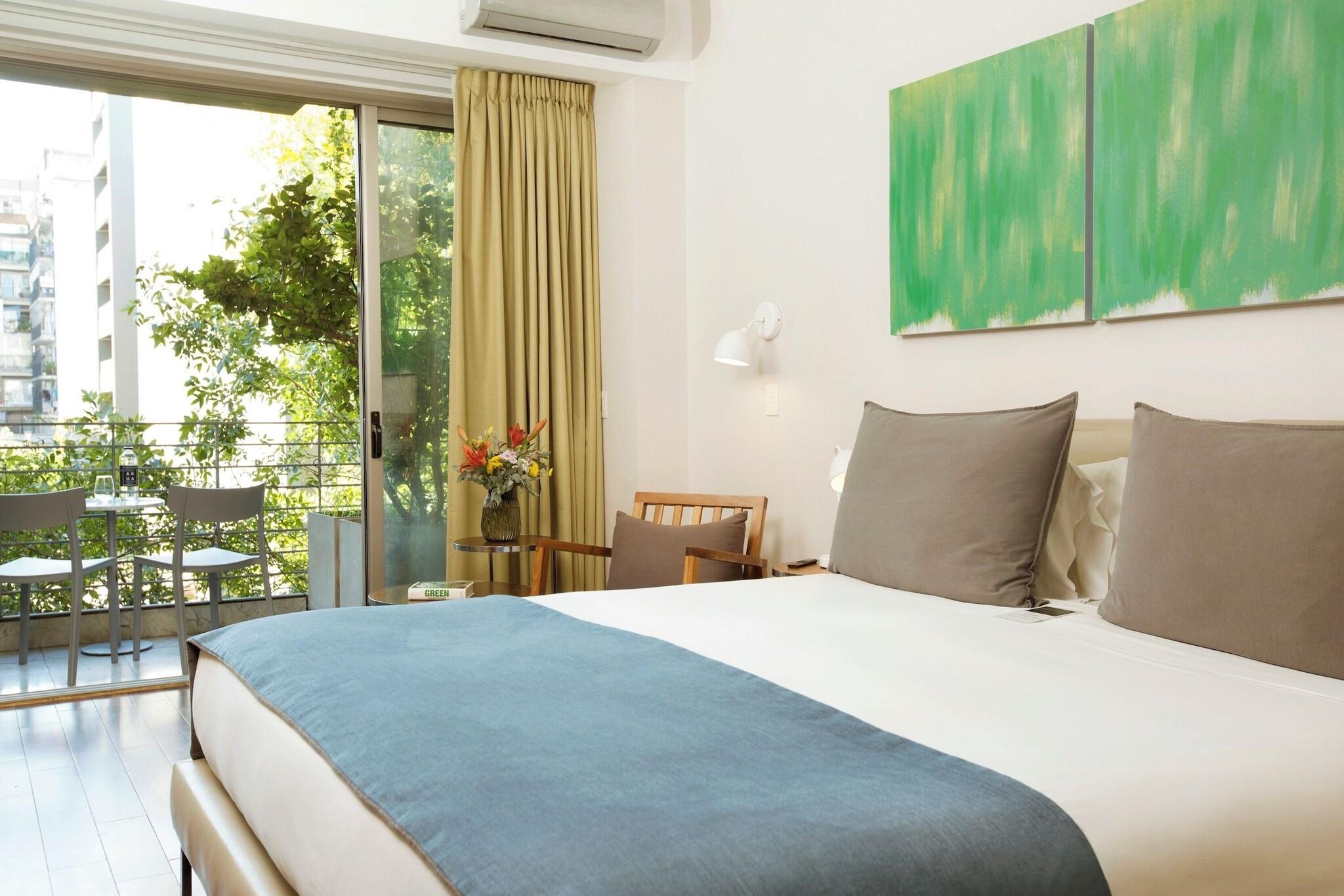 Premium, King Bed