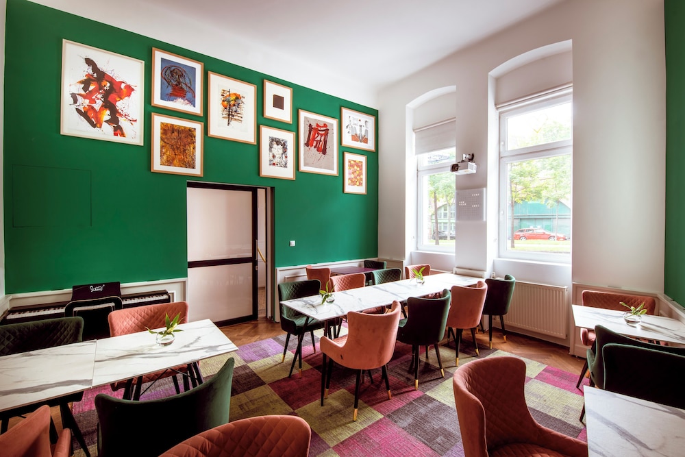 Boutique Hotel Donauwalzer 68/76