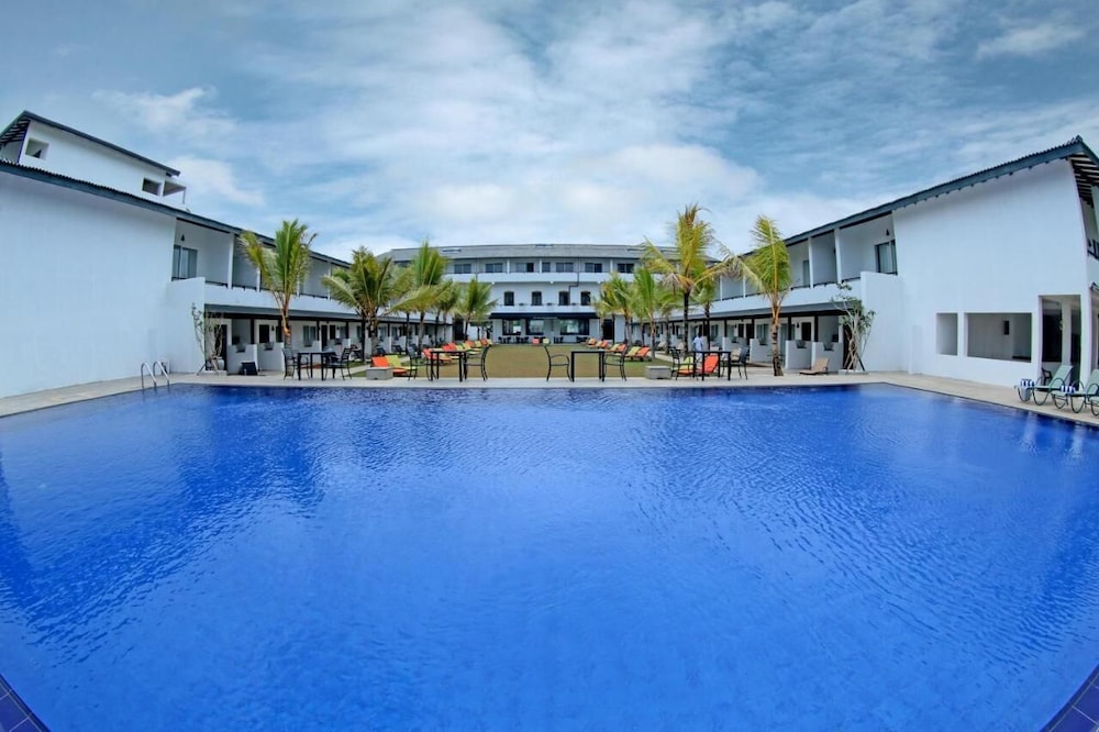 Coco Royal Beach Kalutara 22/25