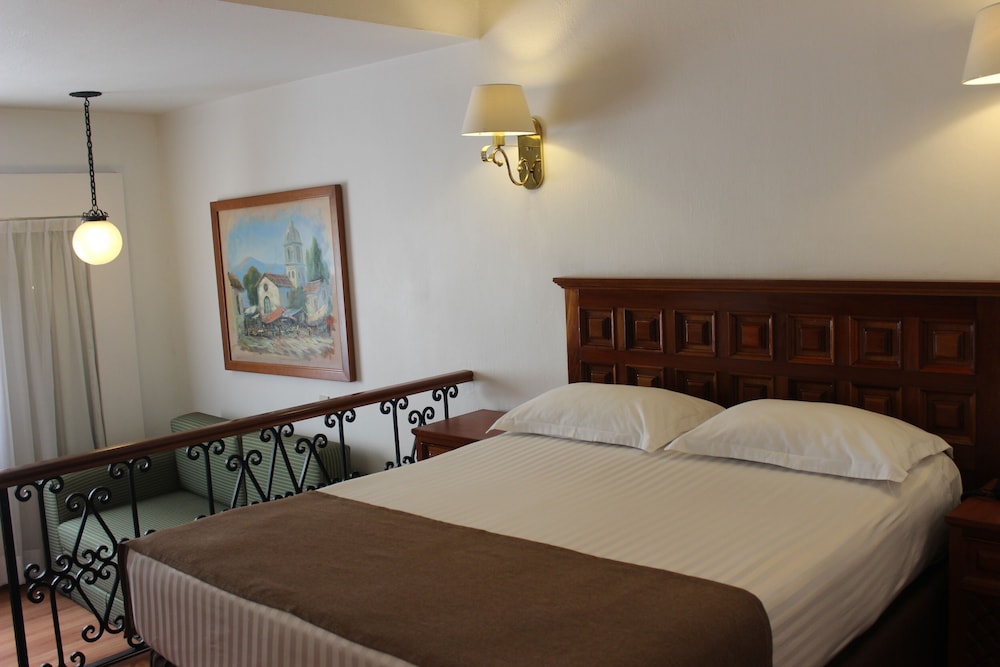 Hotel De Mendoza 14/57